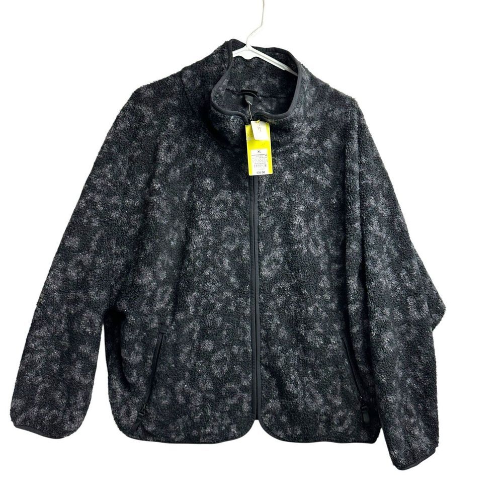 NWT All In Motion Sherpa Jacket Dark Gray Leopard‎ Size XL